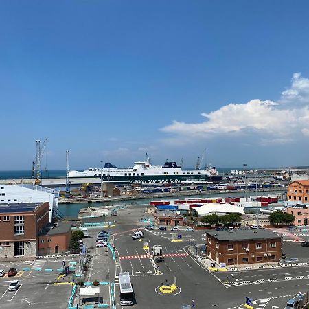 Appartamento Al Mercato Livorno Bagian luar foto