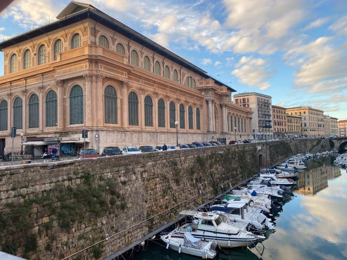 Appartamento Al Mercato Livorno Bagian luar foto